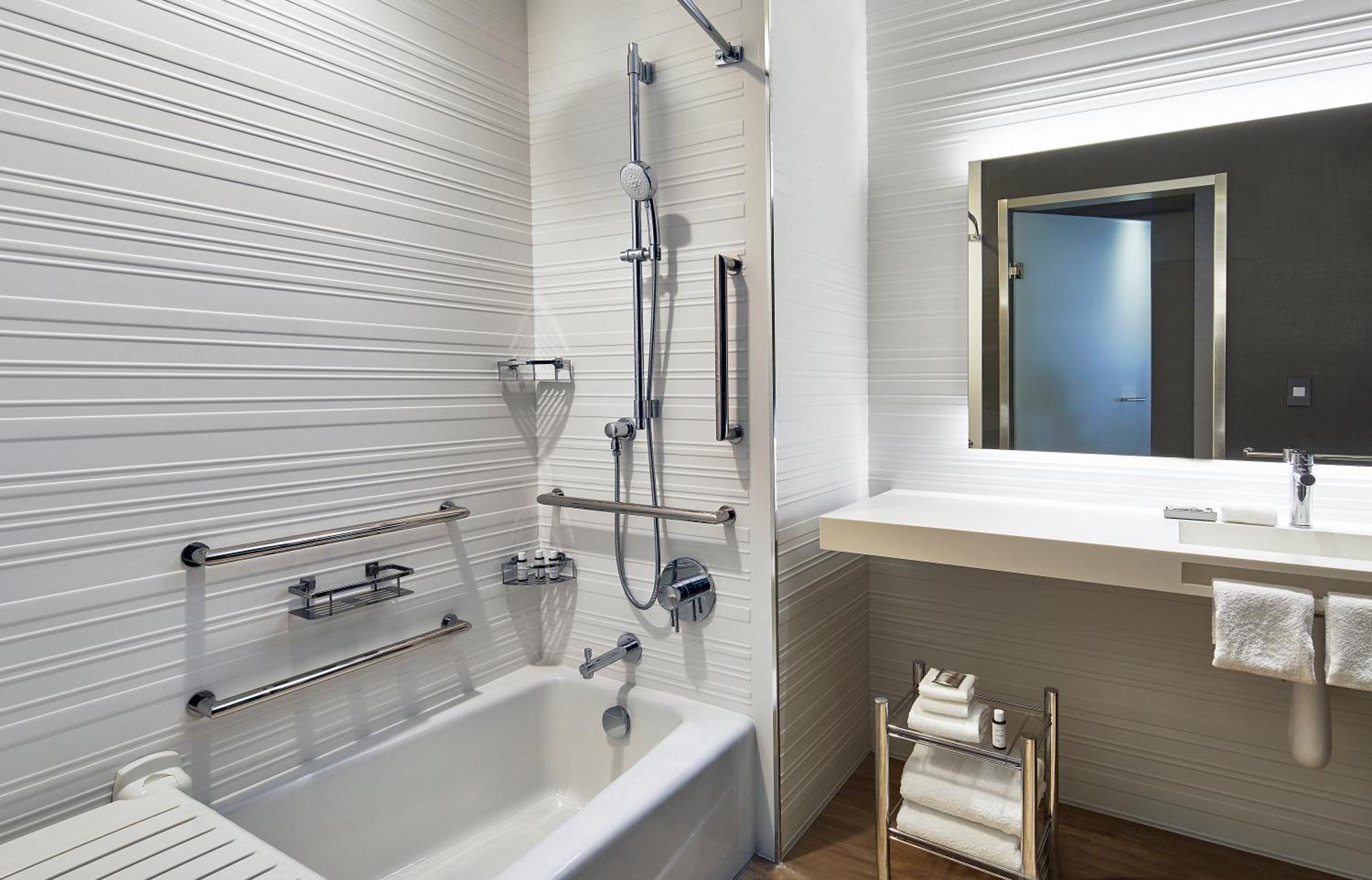 Ac Hotel By Marriott Cleveland Beachwood Bagian luar foto