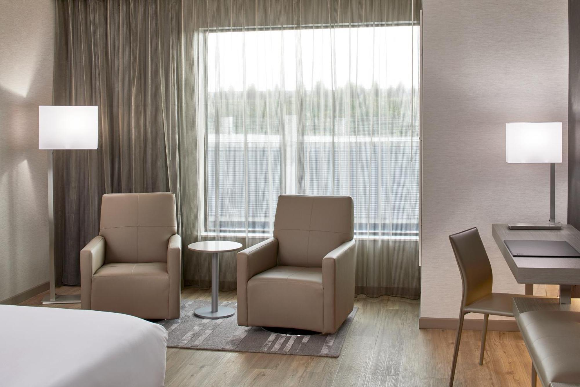 Ac Hotel By Marriott Cleveland Beachwood Bagian luar foto