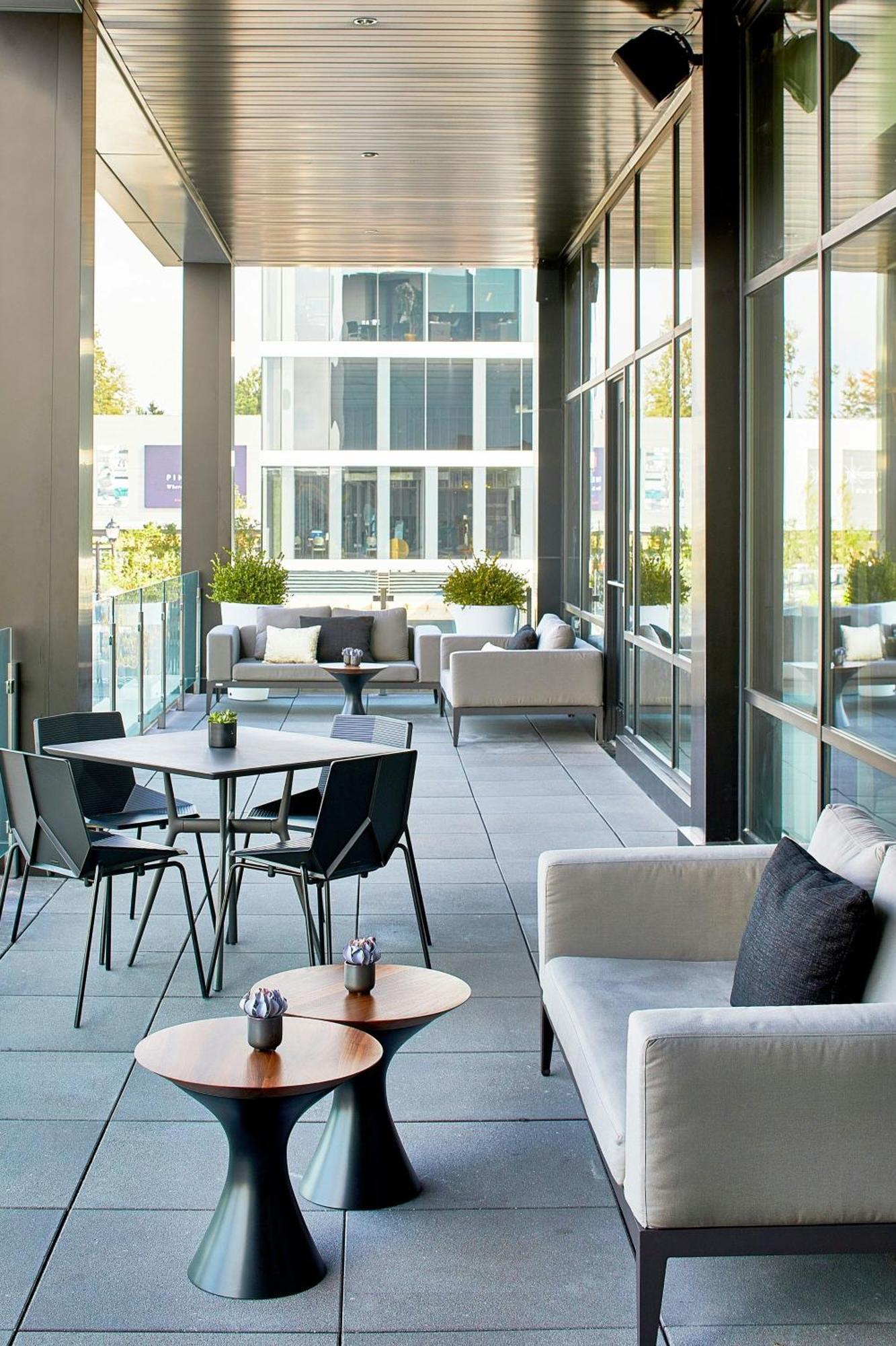Ac Hotel By Marriott Cleveland Beachwood Bagian luar foto